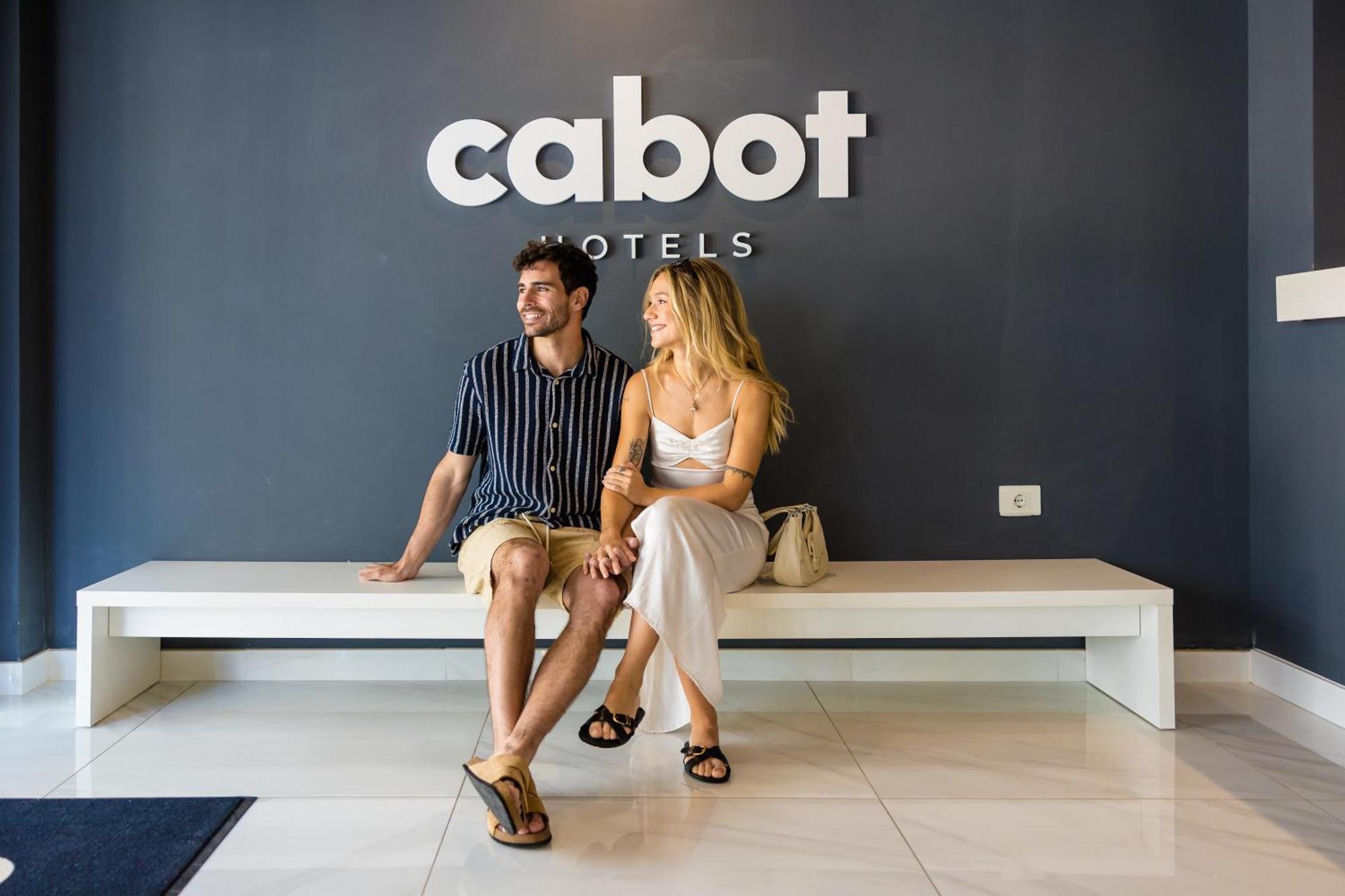 ホテル Cabot Playa Grande - Adults Only プラヤ・デ・パルマ エクステリア 写真
